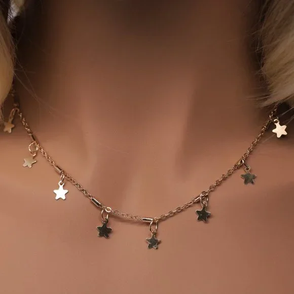 Choker chain with little star charms. - Picture 2 of 3